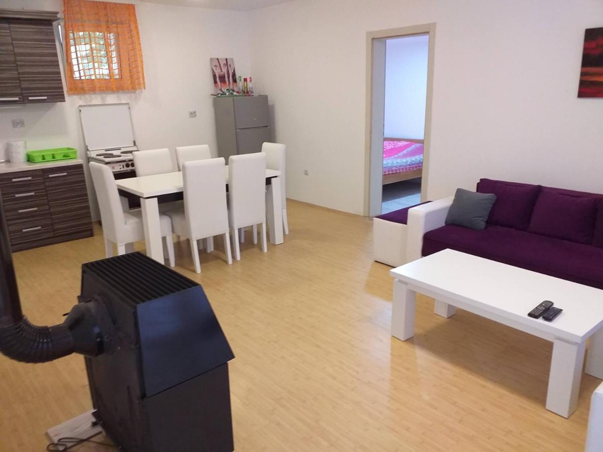Apartmani Grza Paracin Bagian luar foto