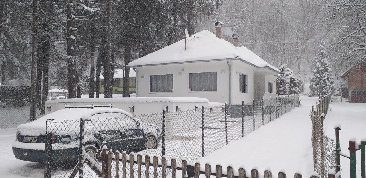 Apartmani Grza Paracin Bagian luar foto