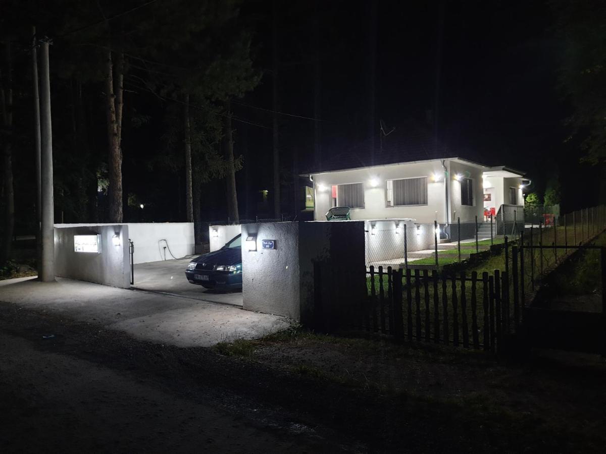 Apartmani Grza Paracin Bagian luar foto